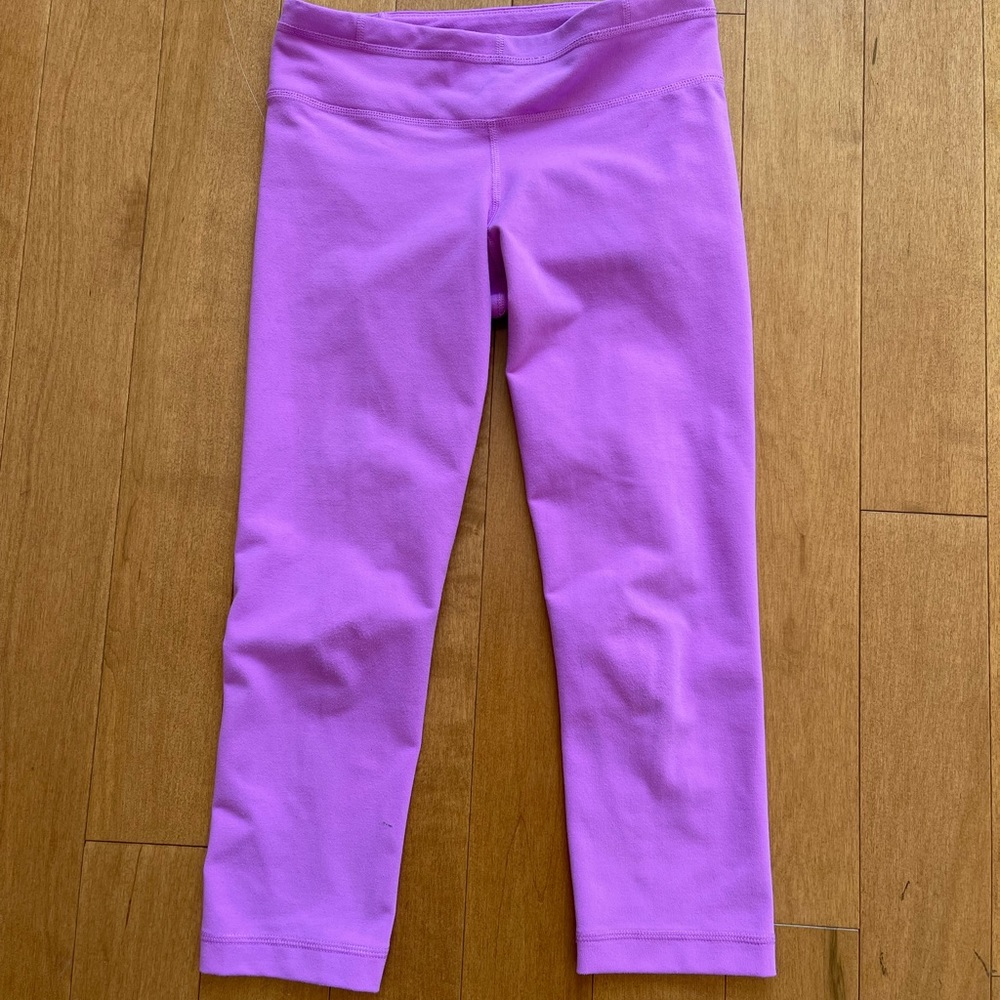 Under Armour Cropped All Season Leggings in XS